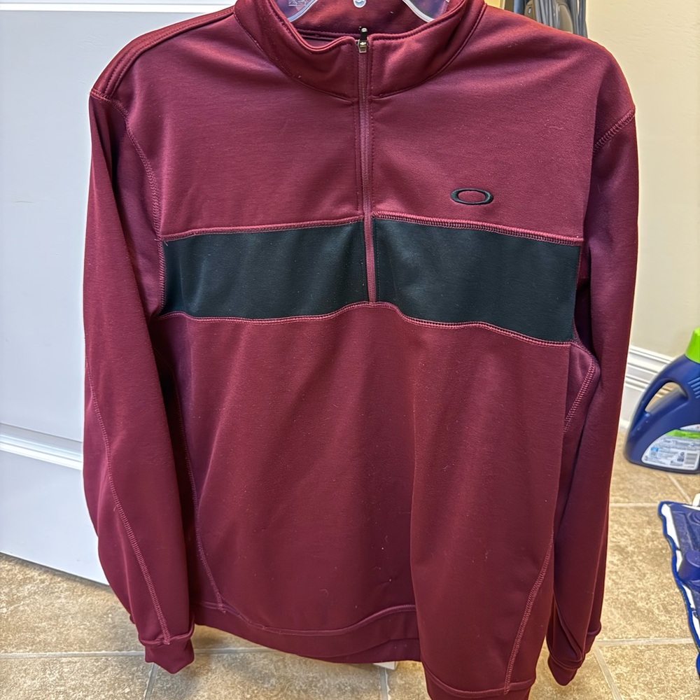 Men’s Oakley Burgundy Pullover with Black Accents